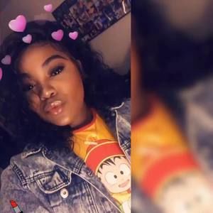 Meet your Posher, Maya